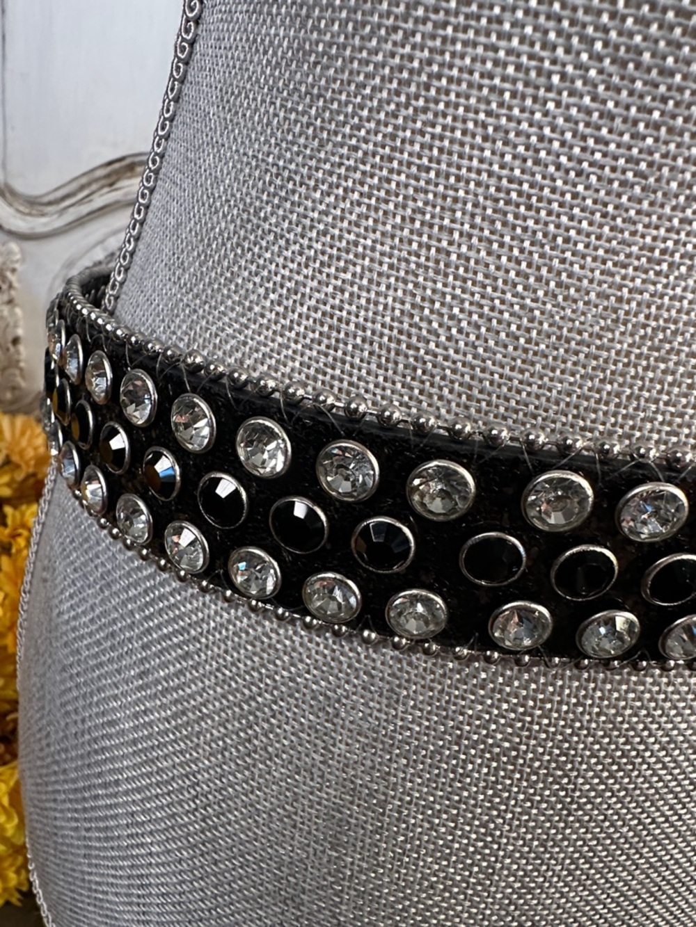 Rhinestone Studded Women's Western Fashion Belt - Black - Picture 4 of 7